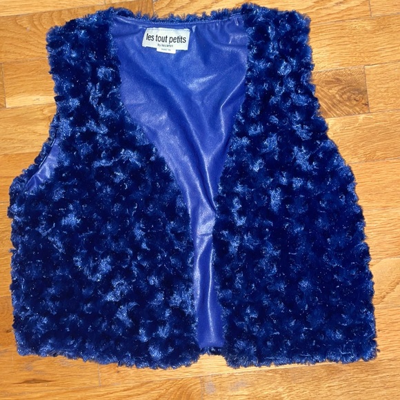 Les tout Petits faux fur blue vest size 16 - Picture 1 of 4